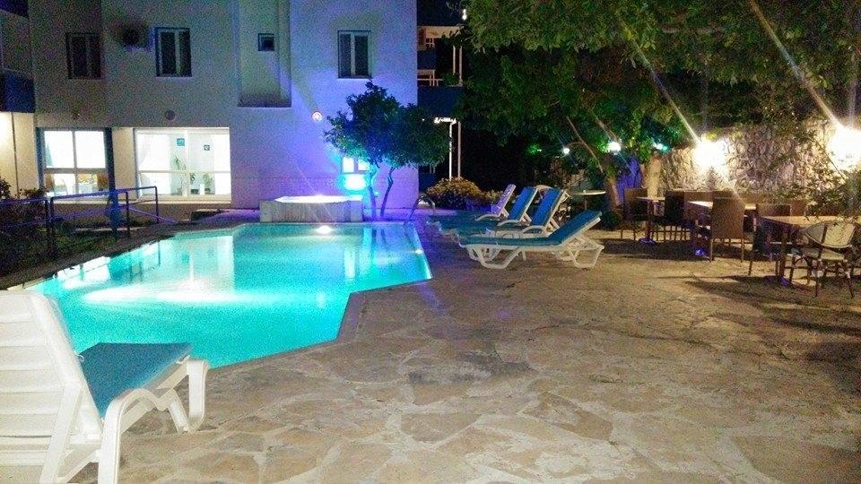 Parla Apart Hotel Cesme Ngoại thất bức ảnh