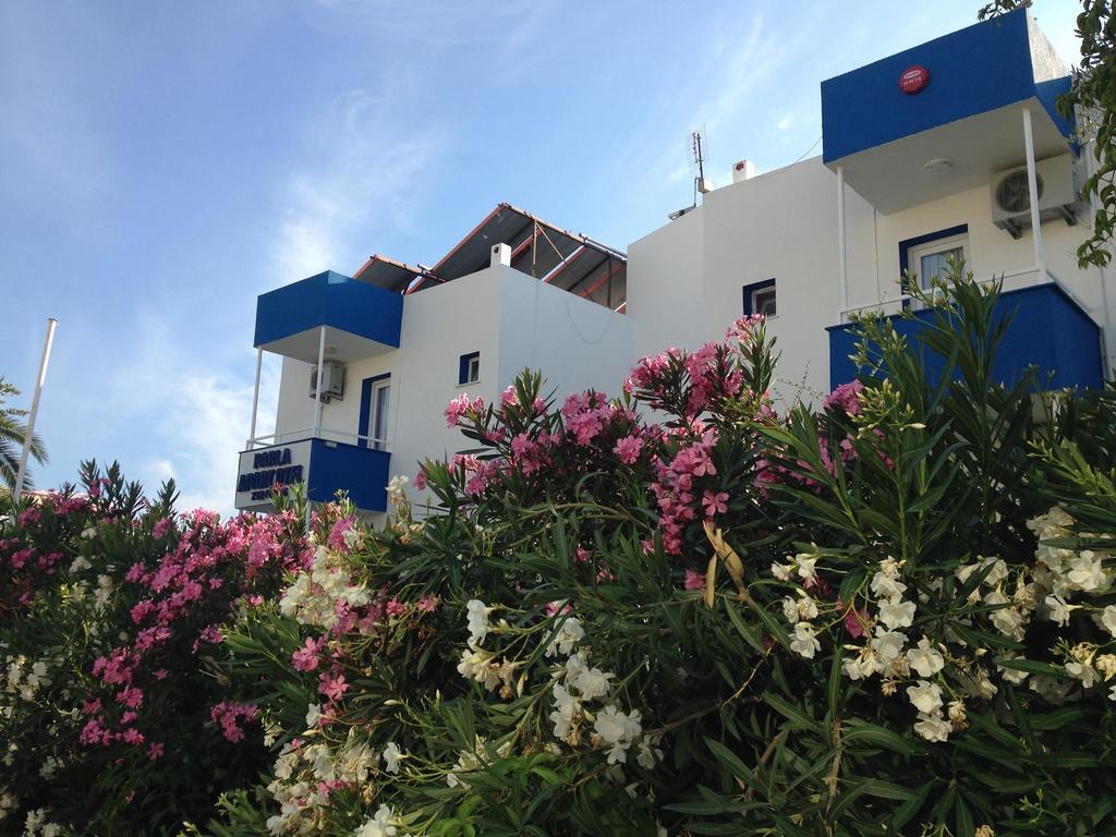 Parla Apart Hotel Cesme Ngoại thất bức ảnh