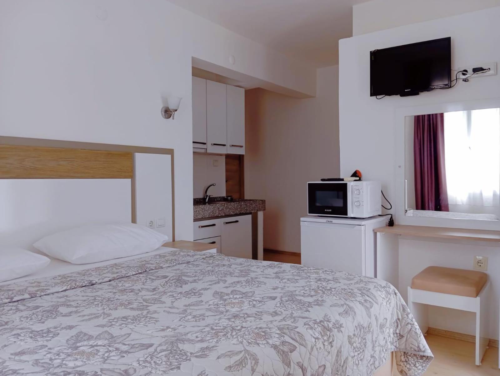 Parla Apart Hotel Cesme Ngoại thất bức ảnh