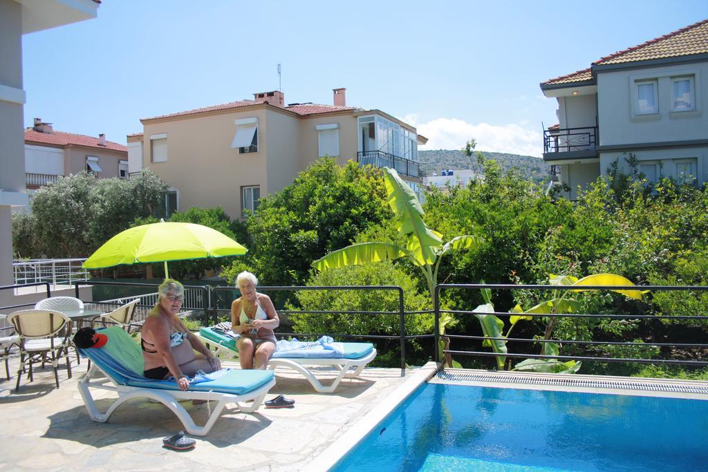 Parla Apart Hotel Cesme Ngoại thất bức ảnh
