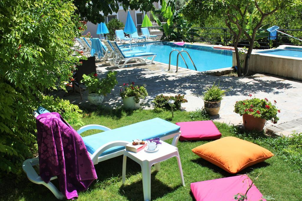 Parla Apart Hotel Cesme Ngoại thất bức ảnh