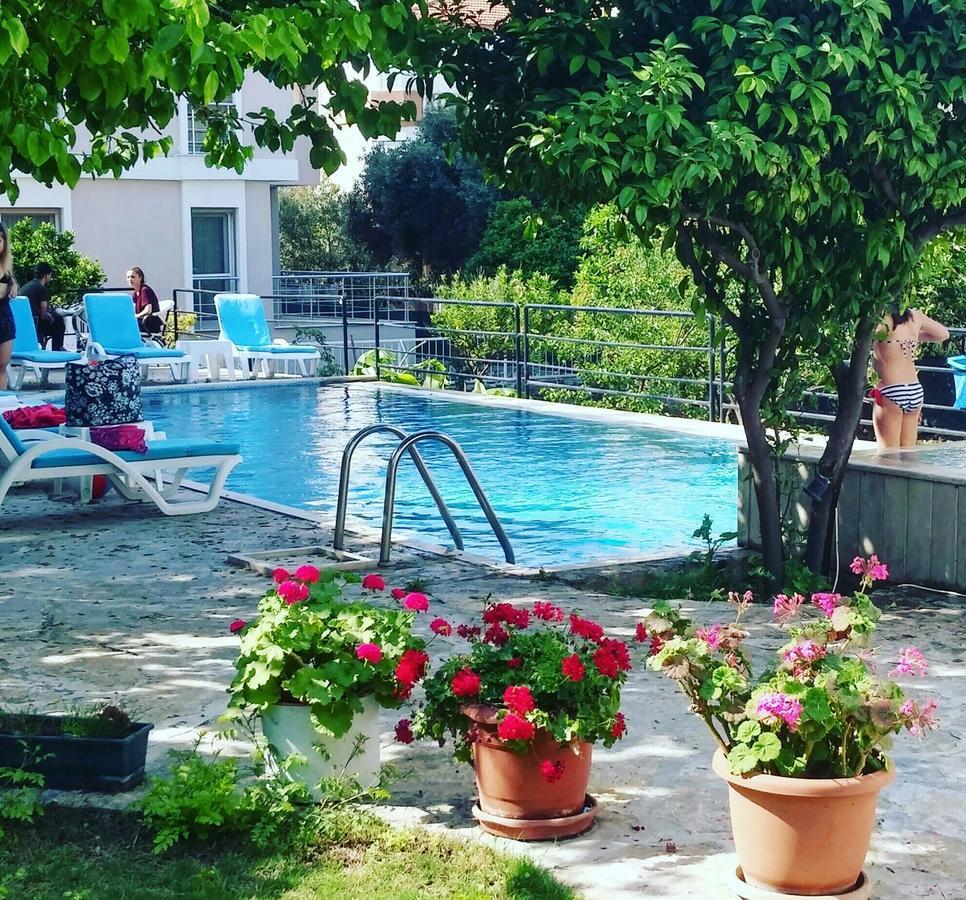 Parla Apart Hotel Cesme Ngoại thất bức ảnh